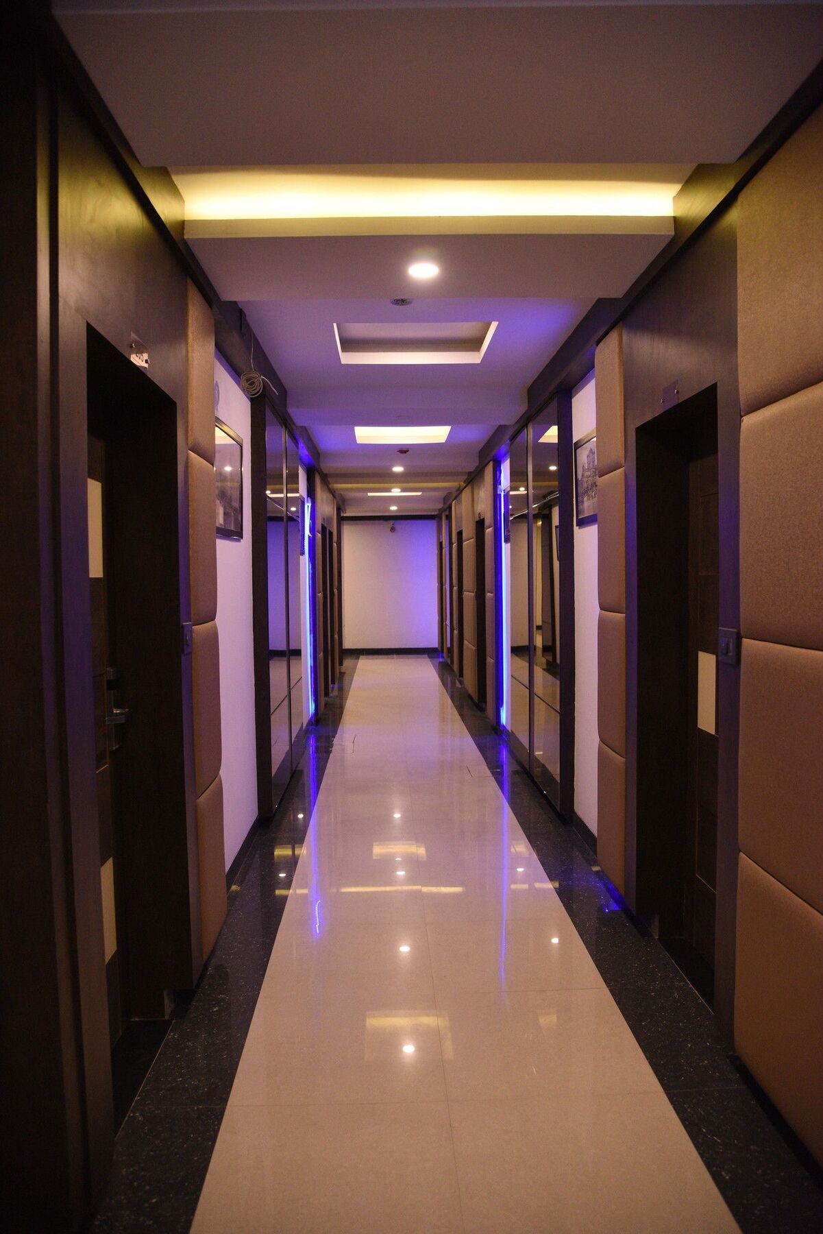 Moments Hotel Lucknow Luaran gambar